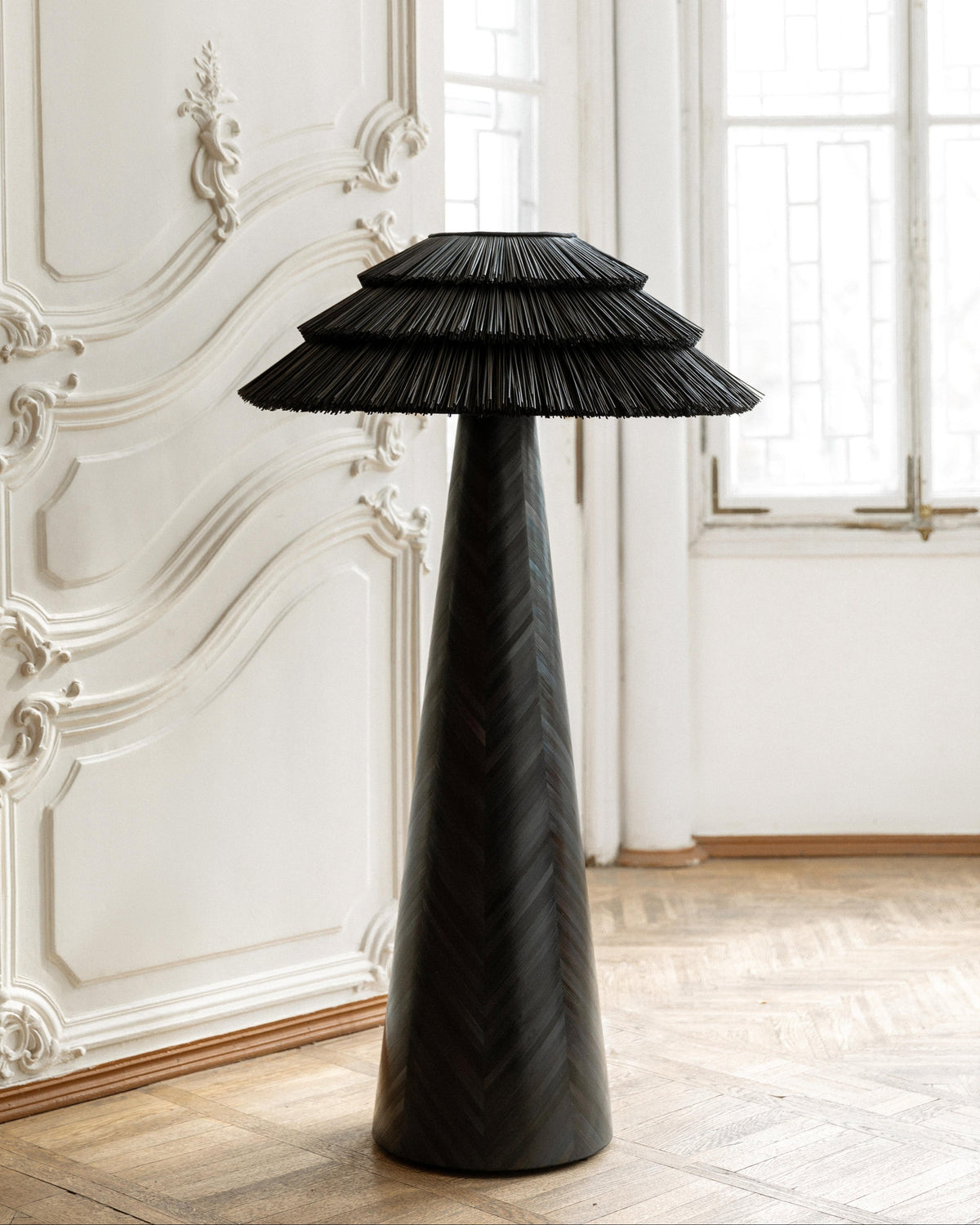 ROOTS OF HOME BLACK FLOOR LAMP